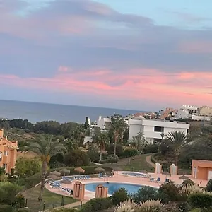 https://2-bedroom-penthouse-casares-del-sol.1costadelsol.com